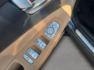 Hyundai SANTA FE 2023 Calligraphy 4dr Crossover