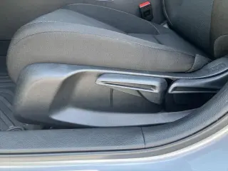 Honda Civic 2025 LX 4dr Sedan