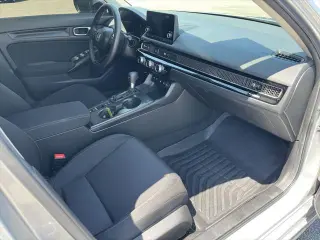 Honda Civic 2025 LX 4dr Sedan