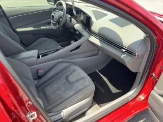 Hyundai ELANTRA 2023 SEL 4dr Sedan