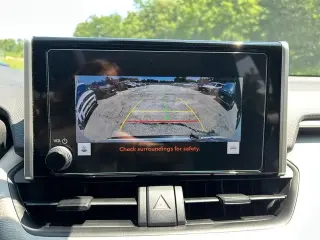 Toyota RAV4 Hybrid 2024 AWD XLE 4dr SUV