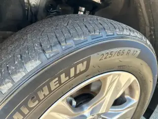 Toyota RAV4 Hybrid 2024 AWD XLE 4dr SUV