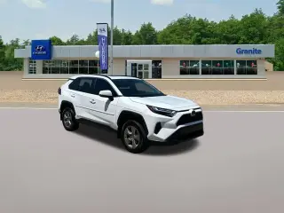 Toyota RAV4 Hybrid 2024 AWD XLE 4dr SUV