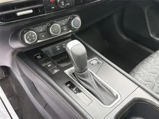 Nissan Kicks 2023 S 4dr Crossover