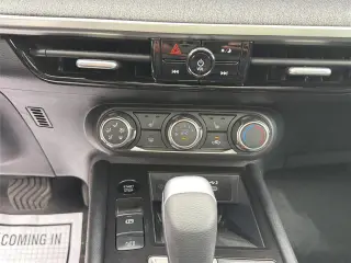 Nissan Kicks 2023 S 4dr Crossover