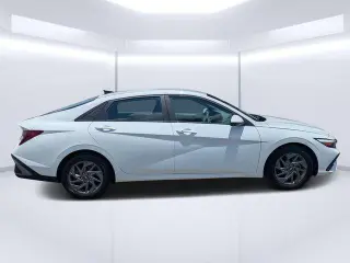 Hyundai ELANTRA 2024 SEL 4dr Sedan