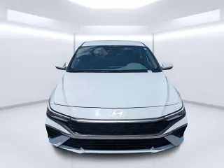 Hyundai ELANTRA 2024 SEL 4dr Sedan