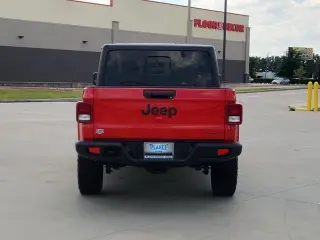 Jeep Gladiator 2021 4x4 Sport 4dr Crew Cab 5.0 ft. SB
