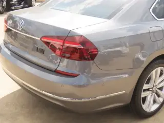 Volkswagen Passat 2017 1.8T SEL Premium 4dr Sedan