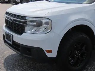 Ford Maverick 2023 AWD XL 4dr SuperCrew 4.5 ft. SB