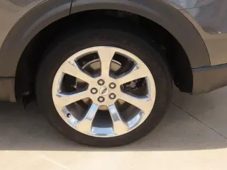 Ford Explorer 2020 AWD Platinum 4dr SUV