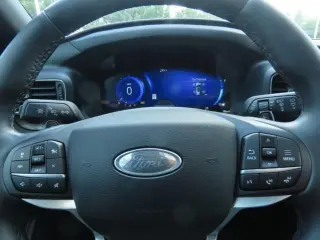 Ford Explorer 2020 AWD Platinum 4dr SUV