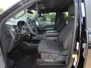 Ford F-150 2022 4x4 XL 4dr SuperCrew 5.5 ft. SB
