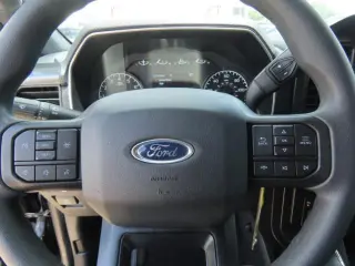 Ford F-150 2022 4x4 XL 4dr SuperCrew 5.5 ft. SB