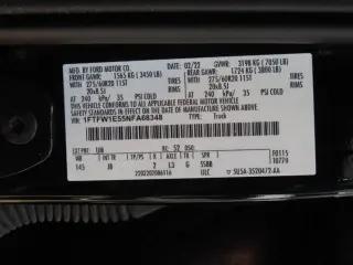 Ford F-150 2022 4x4 XL 4dr SuperCrew 5.5 ft. SB