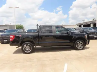Ford F-150 2022 4x4 XL 4dr SuperCrew 5.5 ft. SB
