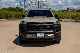 Chevrolet Colorado 2023 4x4 Trail Boss 4dr Crew Cab 5 ft. SB
