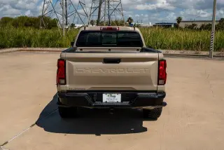 Chevrolet Colorado 2023 4x4 Trail Boss 4dr Crew Cab 5 ft. SB