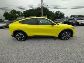 Ford Mustang Mach-E 2025 AWD Select 4dr SUV