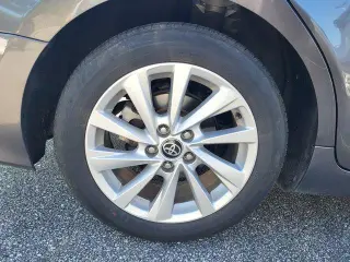 Toyota Camry 2024 LE 4dr Sedan