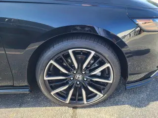 Honda Accord Hybrid 2025 Touring 4dr Sedan