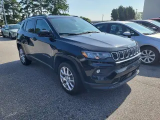 Jeep Compass 2024 4x4 Latitude Lux 4dr SUV