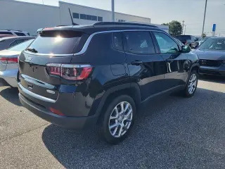 Jeep Compass 2024 4x4 Latitude Lux 4dr SUV