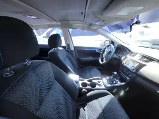 Nissan Sentra 2017 SR TURBO 4dr Sedan 6M