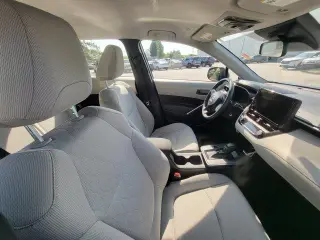 Toyota Corolla Cross 2026 L 4dr Crossover