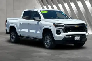Chevrolet Colorado 2024 4x4 LT 4dr Crew Cab 5 ft. SB