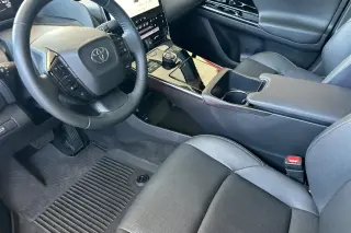 Toyota bZ4X 2023 AWD Limited 4dr Crossover