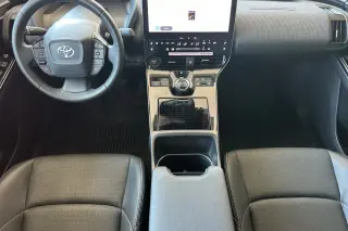 Toyota bZ4X 2023 AWD Limited 4dr Crossover