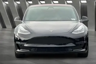Tesla Model 3 2019 Mid Range 4dr Fastback