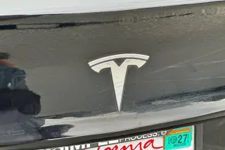 Tesla Model 3 2019 Mid Range 4dr Fastback