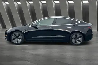 Tesla Model 3 2019 Mid Range 4dr Fastback