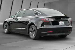 Tesla Model 3 2019 Mid Range 4dr Fastback