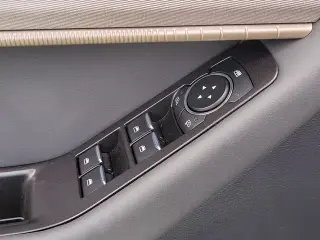 Ford Explorer 2025 Active 4dr SUV