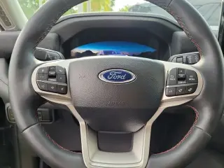 Ford Explorer 2025 Active 4dr SUV