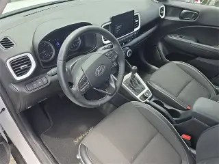 Hyundai VENUE 2022 Limited 4dr Crossover