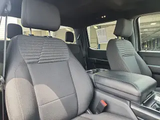 Ford F-150 2023 4x4 Lariat 4dr SuperCrew 5.5 ft. SB