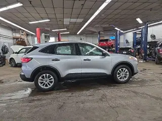Ford Escape 2021 AWD S 4dr SUV