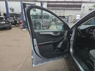Ford Escape 2021 AWD S 4dr SUV