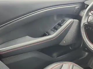 Ford Mustang Mach-E 2025 AWD Premium 4dr SUV