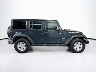 Jeep Wrangler Unlimited 2017 4x4 Sport 4dr SUV