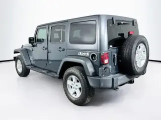 Jeep Wrangler Unlimited 2017 4x4 Sport 4dr SUV