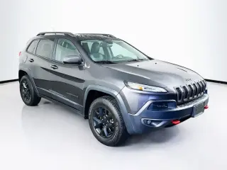 Jeep Cherokee 2015 4x4 Trailhawk 4dr SUV