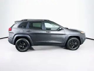 Jeep Cherokee 2015 4x4 Trailhawk 4dr SUV