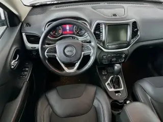 Jeep Cherokee 2015 4x4 Trailhawk 4dr SUV