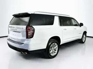 Chevrolet Suburban 2023 4x4 Premier 4dr SUV