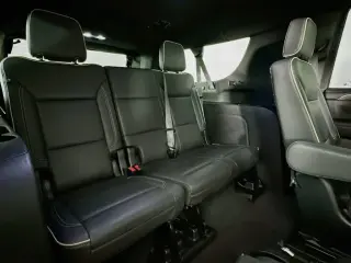 Chevrolet Suburban 2023 4x4 Premier 4dr SUV
